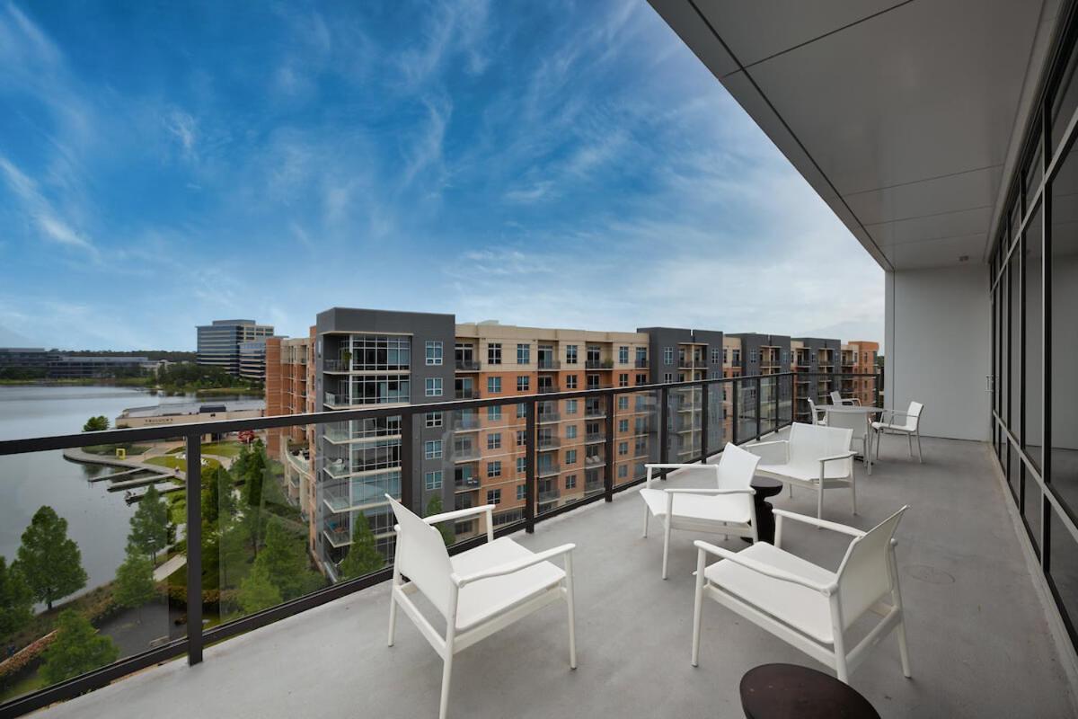 The Executive Suite The Woodlands Exteriör bild